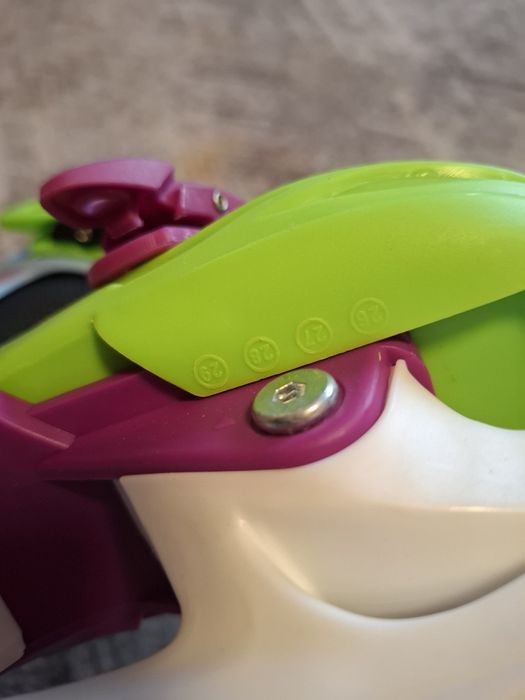 Продам детские коньки