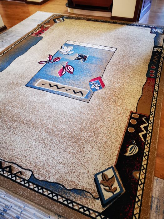 Продам ковер 2.5х3, 5м