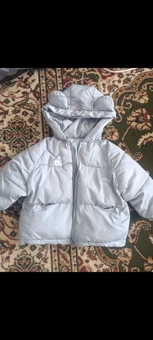 Продам детскую куртку