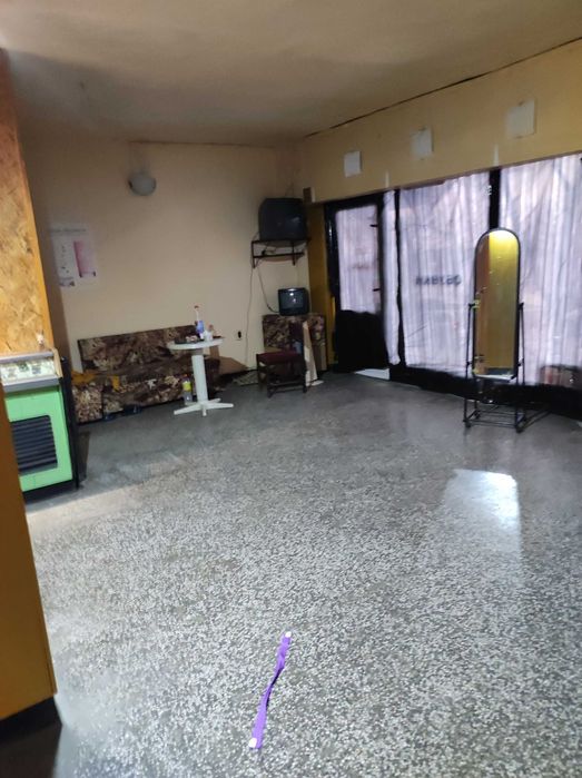 Дава се под наем Офис в Тутракан - 66 кв.м за 255 € - Снимка #3