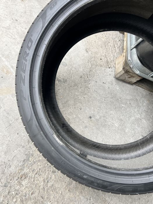2 anvelope vara 275/35/21 , Pirelli , DOT 2022