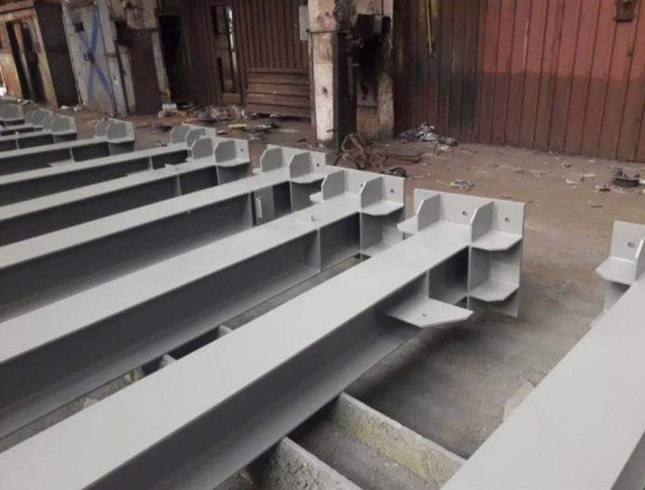 Montaj hale, panouri sandwich, structuri metalice, cuzineti hale