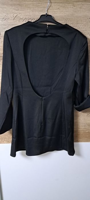 Rochie H&M mar.L, nouă , cu spatele gol