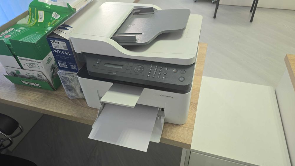 МФУ HP Laser MFP 137fnw