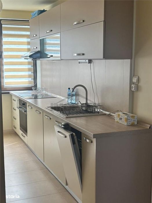 Apartament 3 camere zona medicina