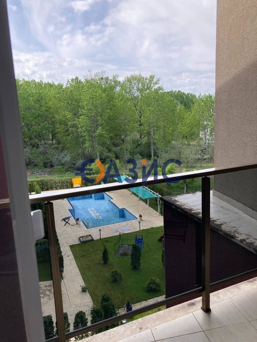 Продава се Двустаен апартамент в к.к. Слънчев бряг - 72 кв.м за 1400 €/кв.м - Снимка #3