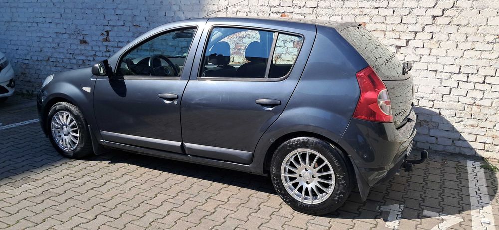 Dacia Sandero 1.6MPI din 2009