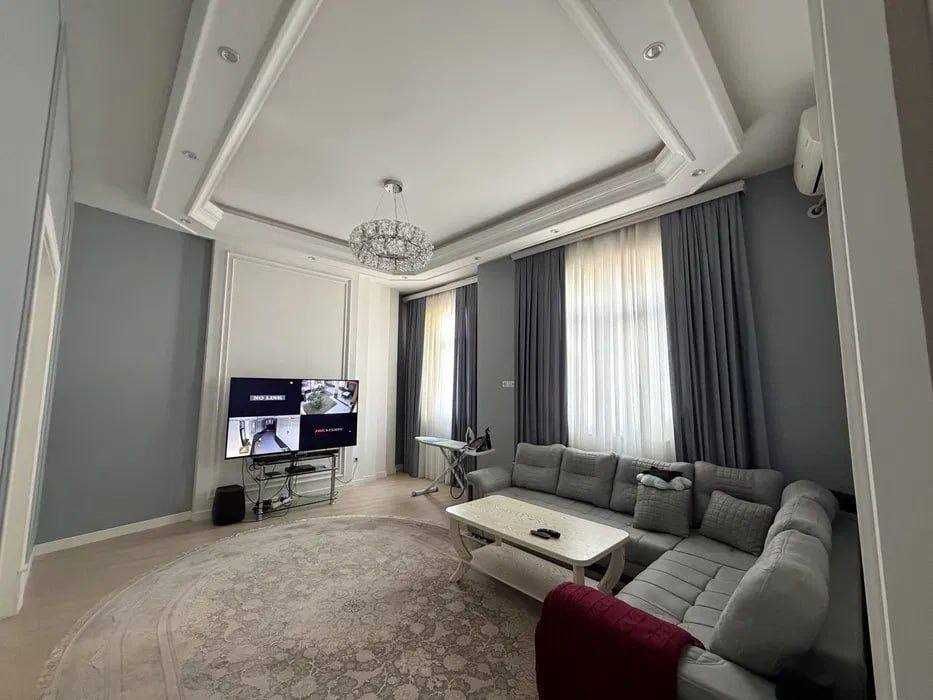 Дом С Ремонтом Уровней 3 соток 3,1  В шаговой Никитина