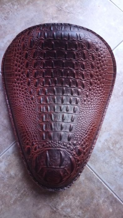 Седалка за мотор, чопър, бобър