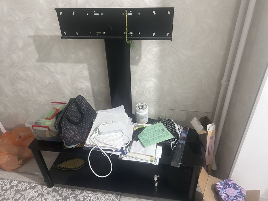 Подставка для телевизора
