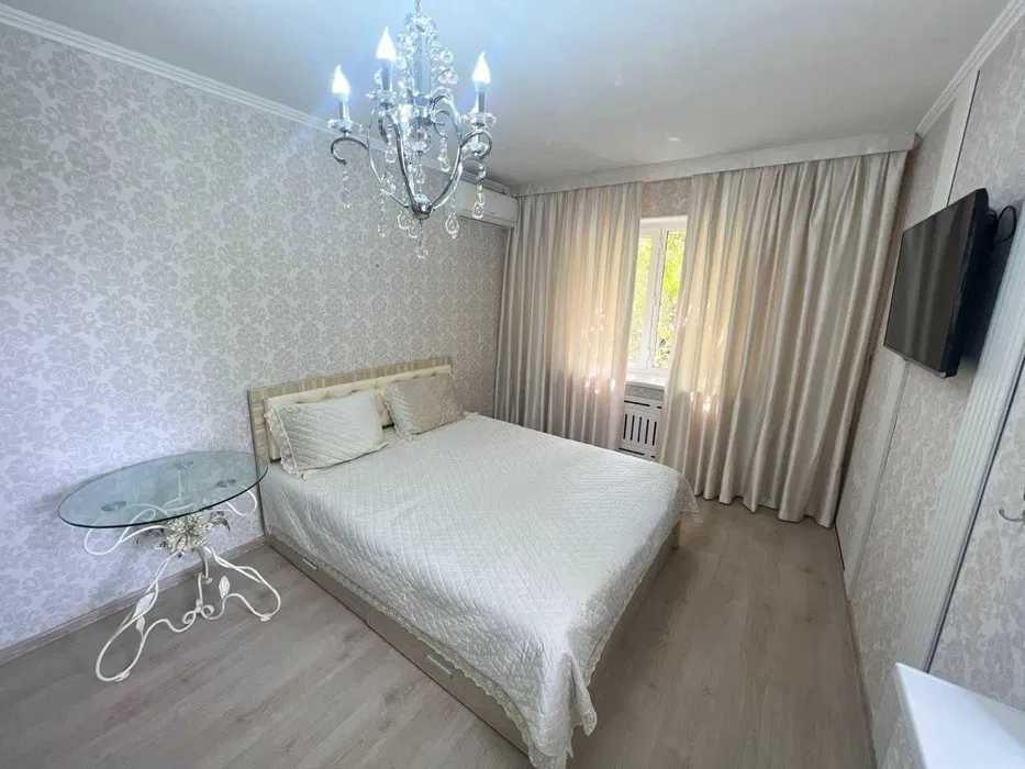 Сдаётся квартира 1/3/4 на ор-р Мирзо Улугбекский Художников