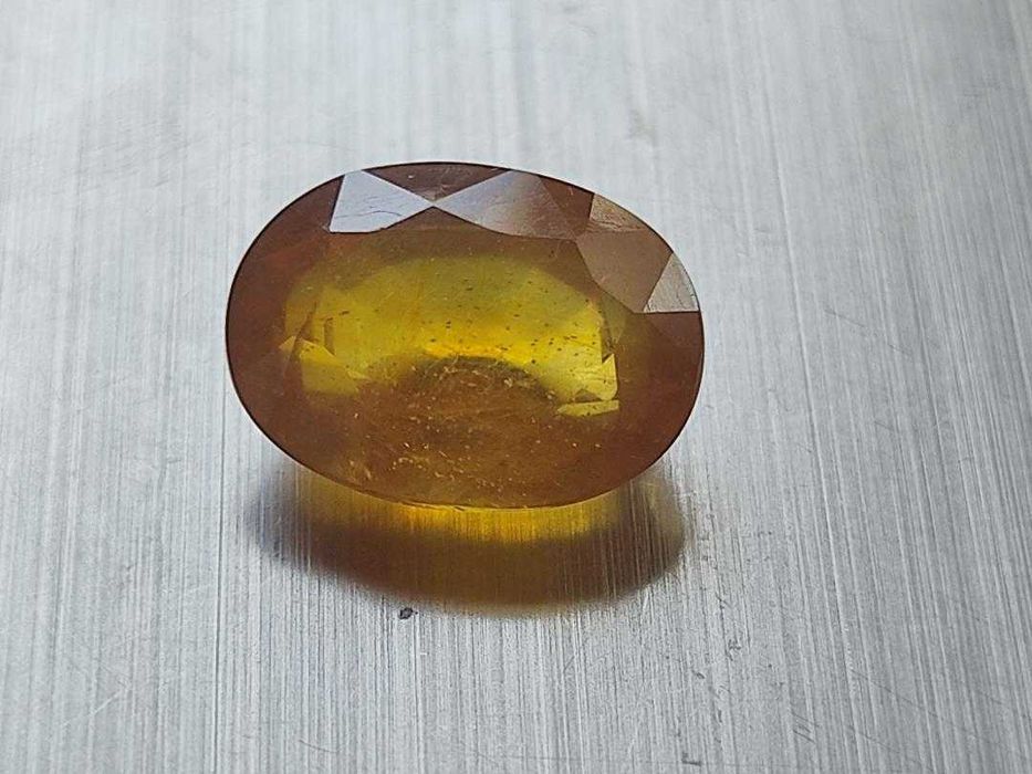 Естествен жълт сапфир 6.50 кт.