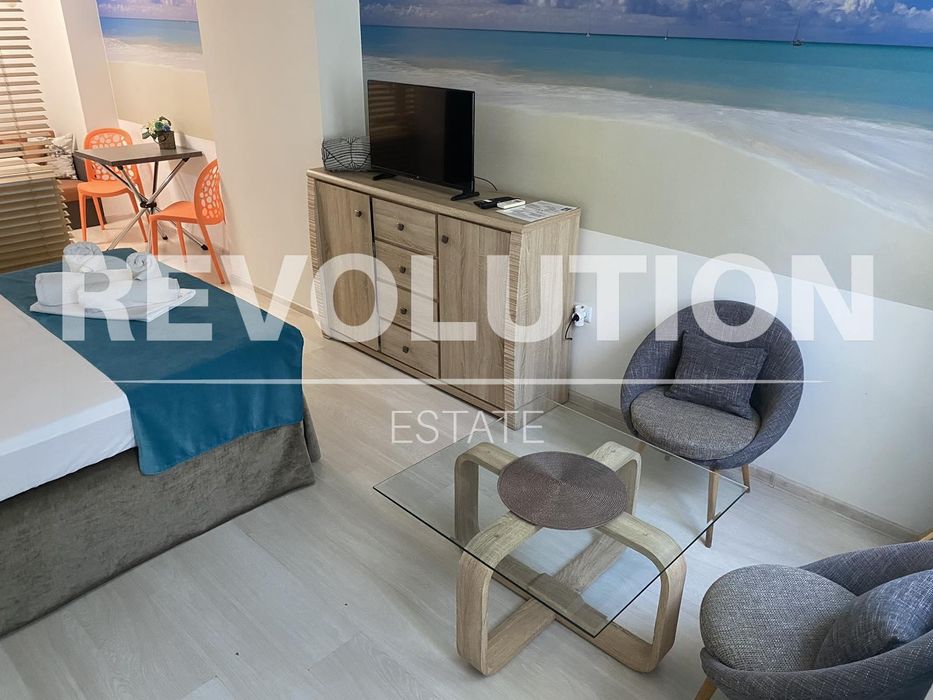 Дава се под наем Многостаен апартамент в Варна, ВИНС - 130 кв.м за 1000 € - Снимка #8