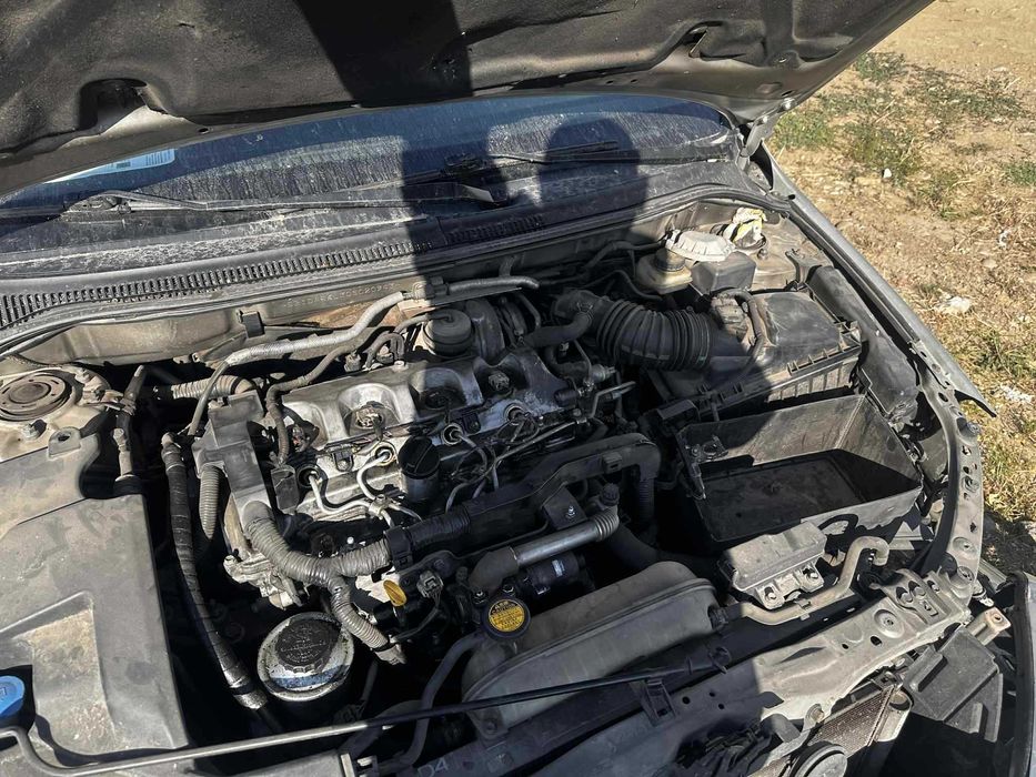 На части Toyota Avensis 2.2 D4D 150 к.с. 2005 година