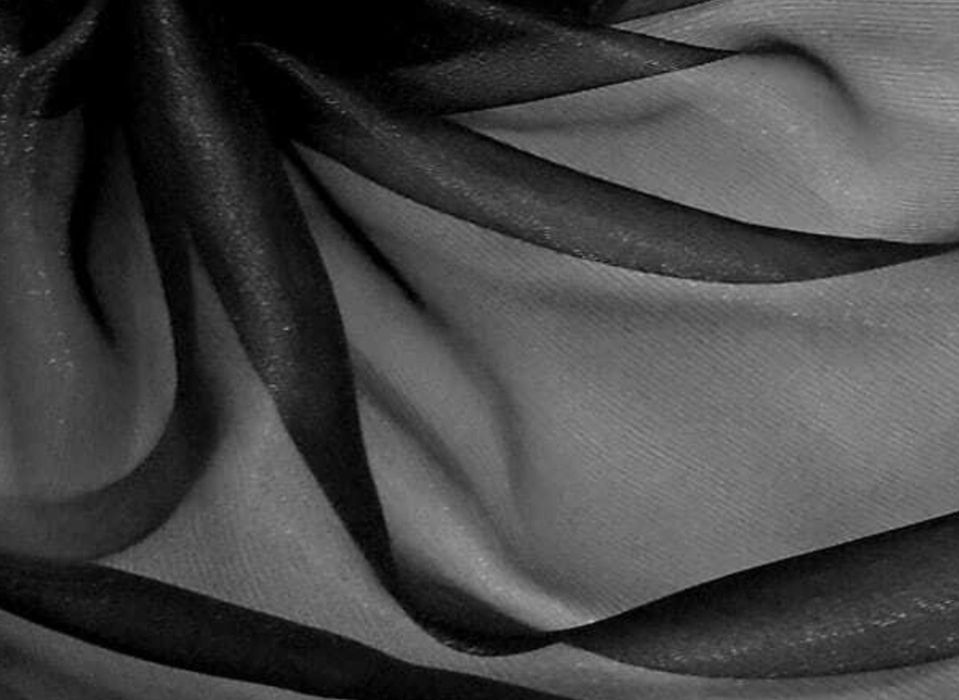 Продам материал ,органза, 10 м