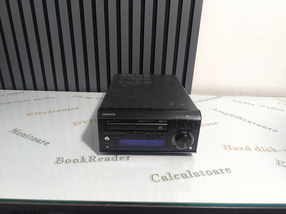 Onkyo CR-305FX - CD Receiver, Radio FM/AM, Display Digital