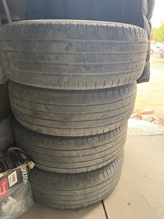 Продается шины 4 штук