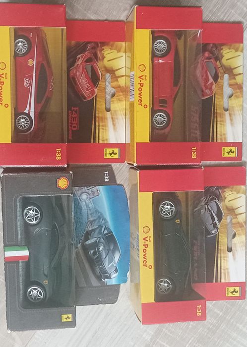 Нови колички Ферари