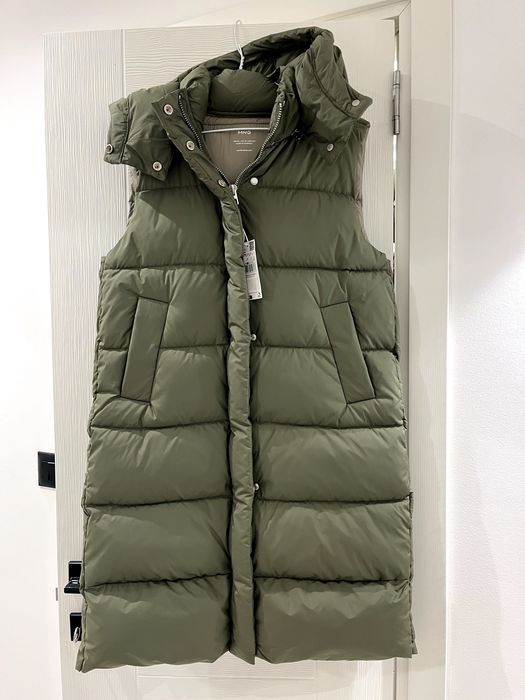 Елек марка Mango - плътен, дължина до коляното, и водоустойчив