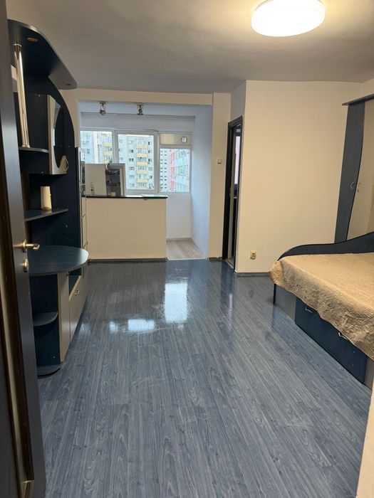Proprietar ofer garsoniera pe Aleea Avrig – 5 min Metrou Iancului – Etaj 7/10