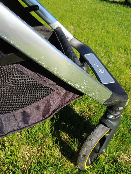 Комбинирана количка Chipolino Elite 3 в 1