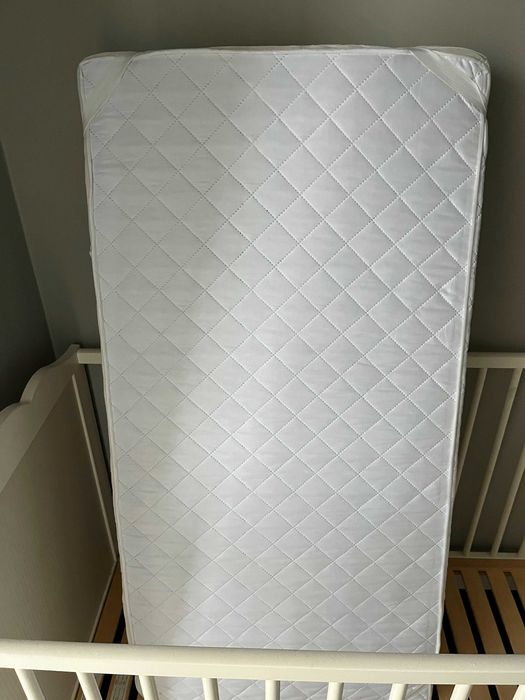 Patut pentru bebe, 100% lemn masiv de fag, 2 nivele de Inaltime