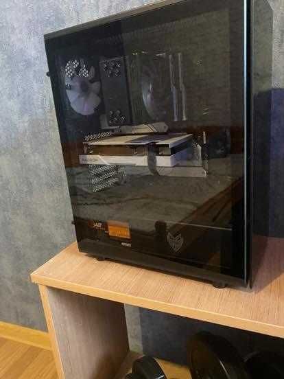 Геймърски компютър