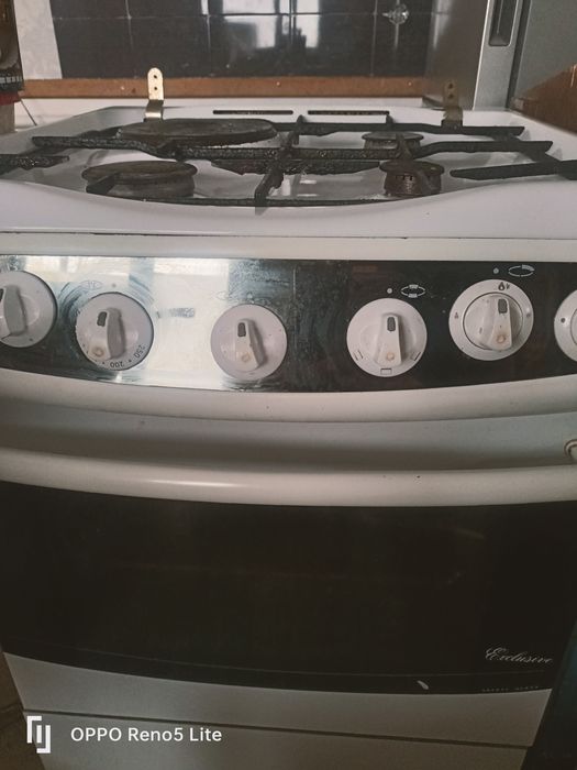 Продам газ плитка состояние нормальное