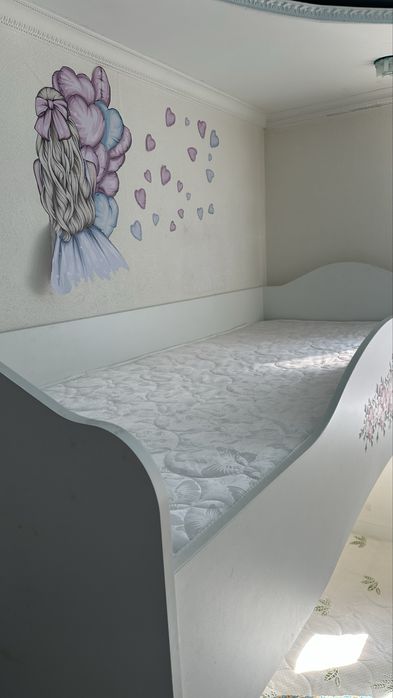 Продам двухьярустный кровать