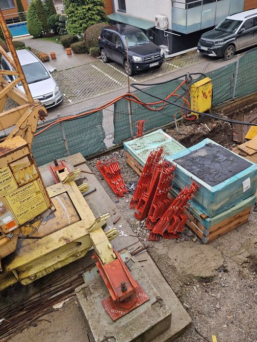 Обезопасителни парапети за строителни обекти