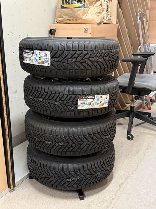 Set roti iarna Yokohama pentru Suzuki S-Cross/SX4/Vitara  205/60/16 99H