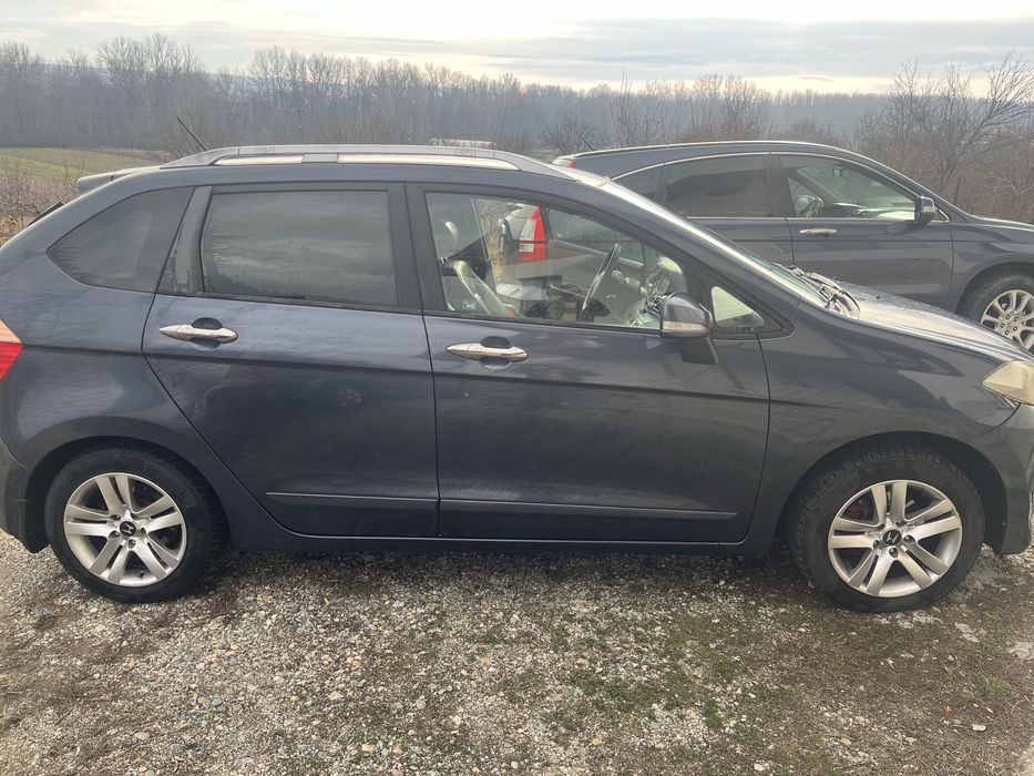 Honda Frv an 2008