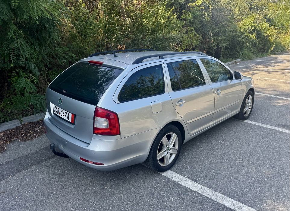 Skoda Octavia 2 facelift 2.0 tdi cutie automata DSG, xenon
