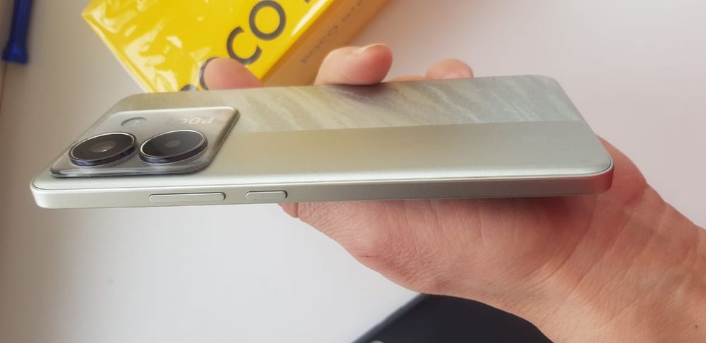 Продам Poco M7 pro 5G новая