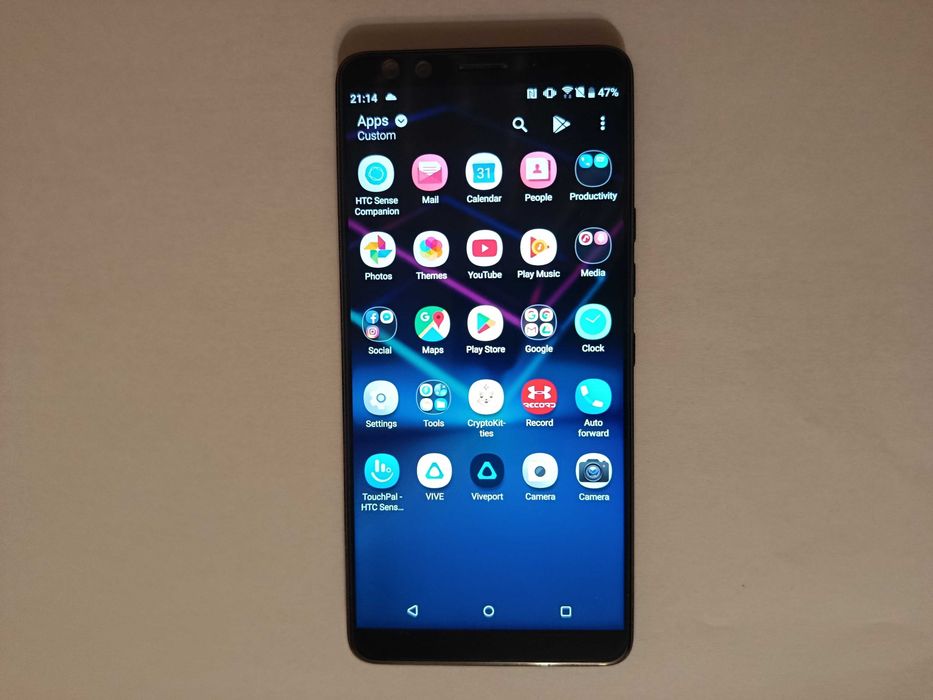Telefon smart HTC U12+ Imagine