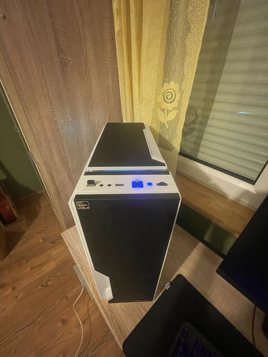 PC Gaming + Monitor AOC QHD 180Hz + Tastatur, Maus și Căști HyperX Wireless – Set complet