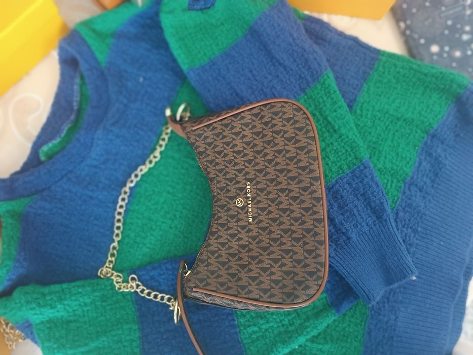 Продам сумку в подарок кофта