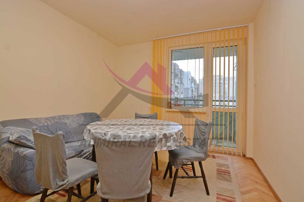 Дава се под наем Многостаен апартамент в Варна, Зимно кино Тракия - 130 кв.м за 700 € - Снимка #1