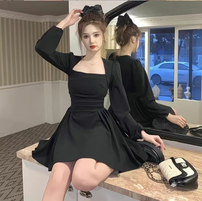 Стильное черное платье