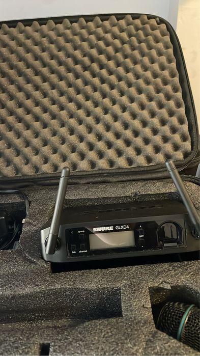 Shure GLX d4. Beta 58