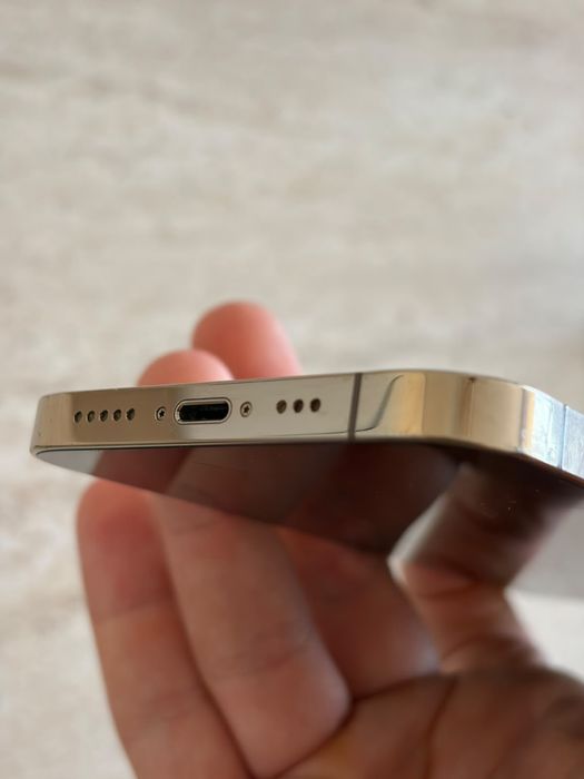 Iphone 12 pro.