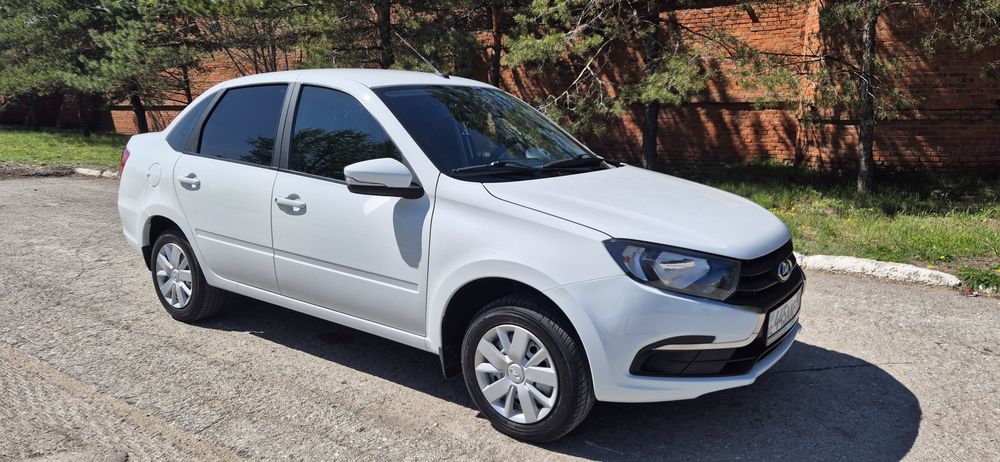 Продам Granta 2190