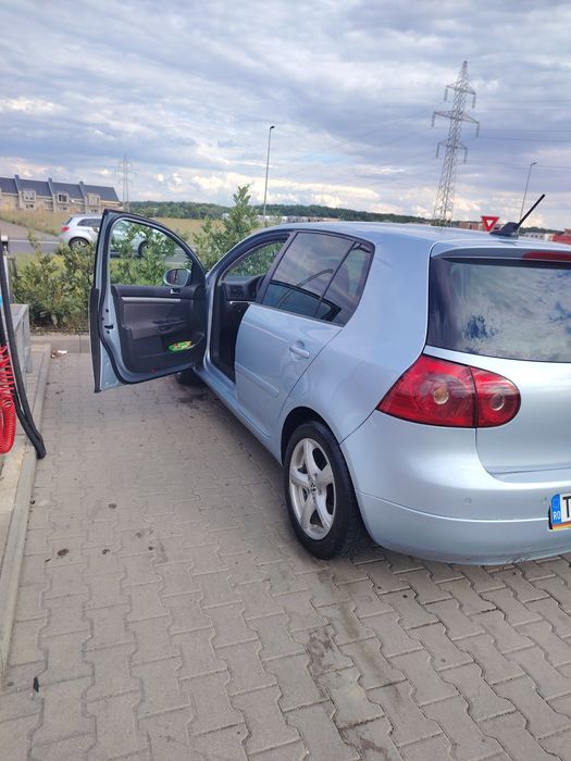Vând golf 5 1.4 tsi