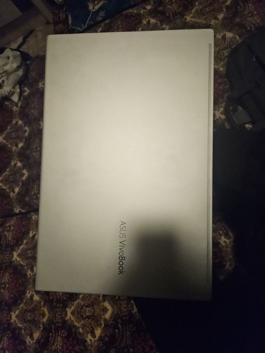 Asus vivobook OLED displey