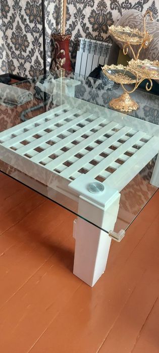 Стеклянный стол 1,5 га 1,5