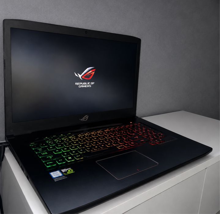 ASUS ROG Strix GL703GE | i7-8750H | GTX 1050 Ti 4GB | 17.3” Gaming Laptop