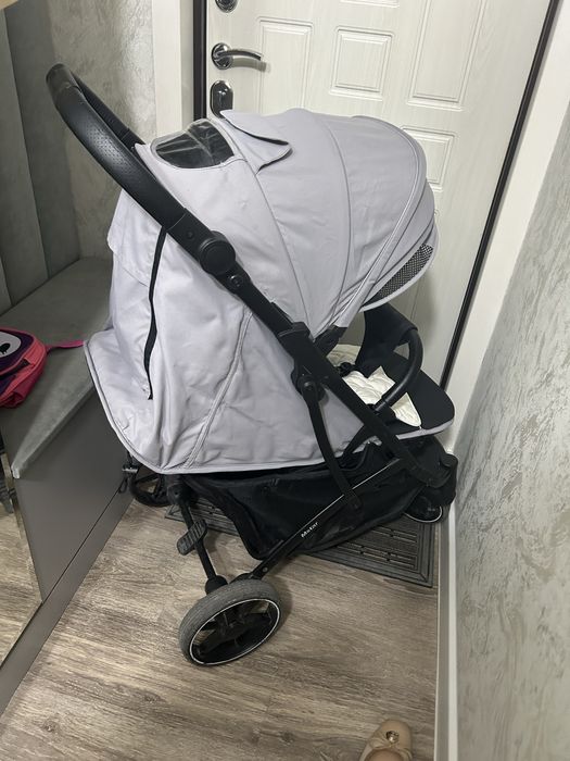 Продам коляску детскую