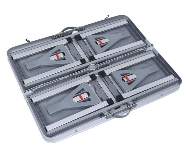 Сгъваем комплект за къмпинг - маса с 4 вградени стола