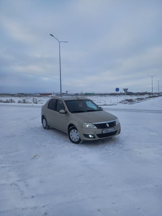 Рено Логан в отличном состоянии