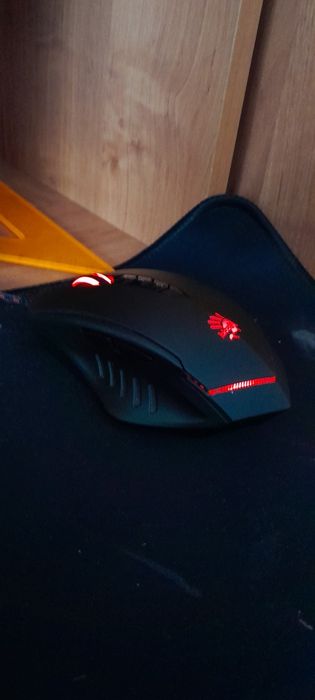 Продам мышку Gaming mouse V8MA